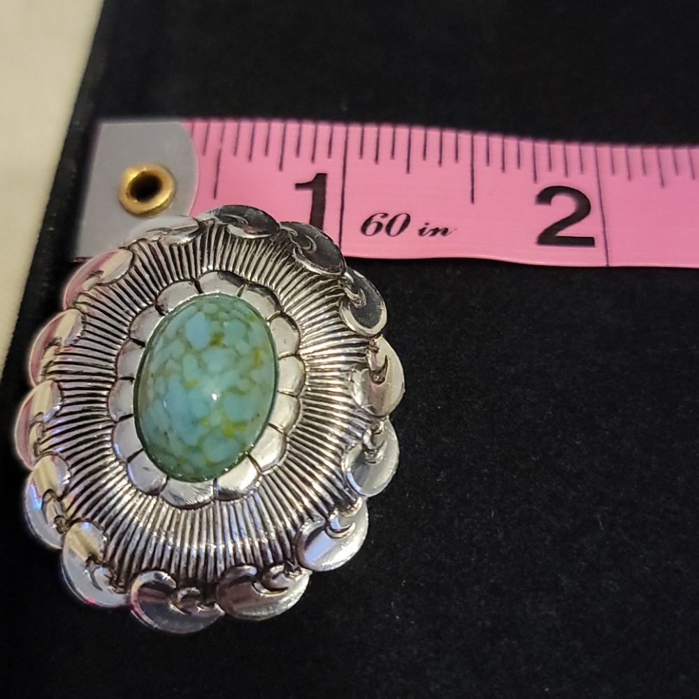 Vintage Oval Scarf Catch - Picture 3 of 3